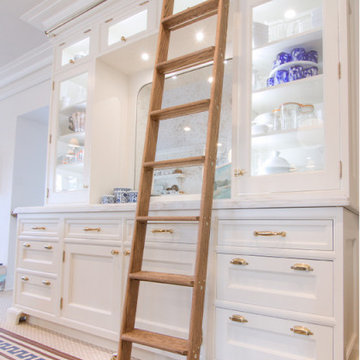 TRADITIONAL HUNTINGTON HARBOR HILLS CLASSIC - Packard Cabinetry