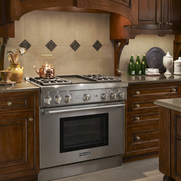 Traditional Inset Kitchen