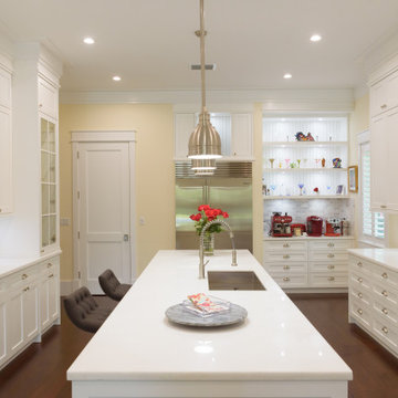TRADITIONAL KITCHEN - Beautiful shaker style