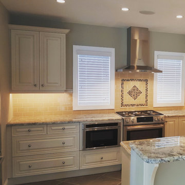 Traditional Kitchen | Cream Cabinets
