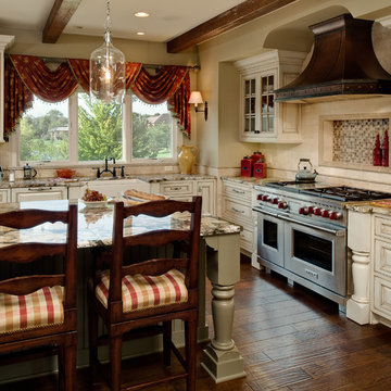 Traditional Kitchen