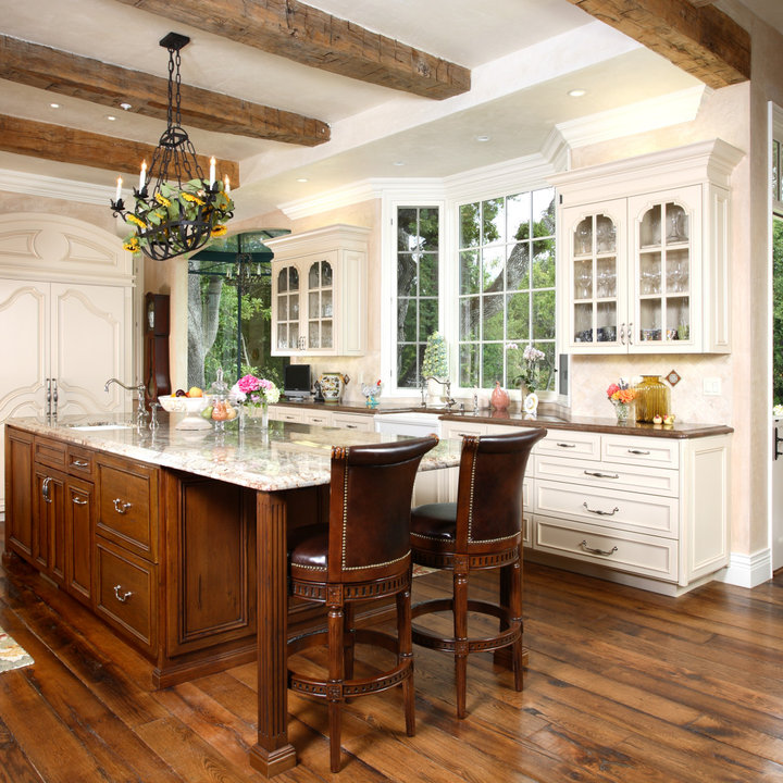 Walnut Kitchen Photos & Ideas Houzz