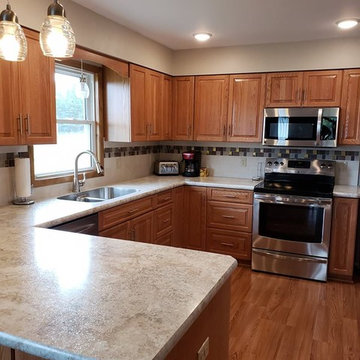 Traditional Kitchen Remodel with New Oak Cabinets