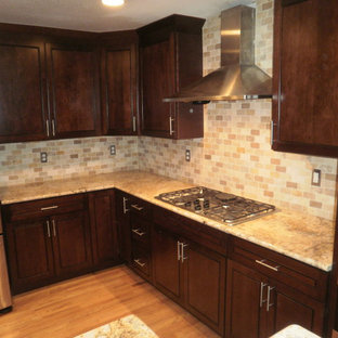 Tumbled Travertine Backsplash | Houzz