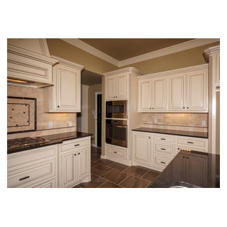 Traditional Kitchen Westpoint Homes Img~2f418a4a04513a1b 5807 1 37d5134 W320 H320 B1 P10 