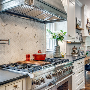 Traditional Kitchen with a Chic Farmhouse Twist