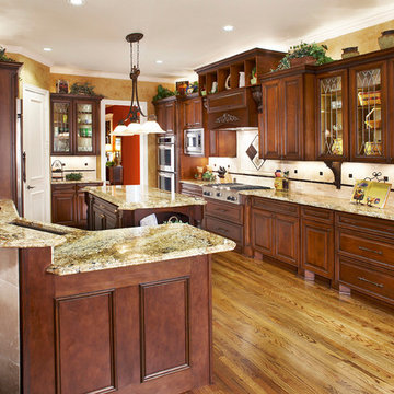Traditional Kitchen with Beautiful Dark Custom Cabinets