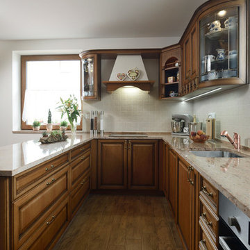 Traditional kitchen with dining table