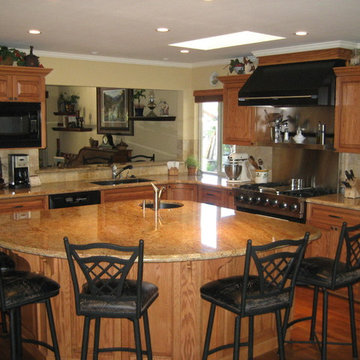Traditional Kitchen with Large Island