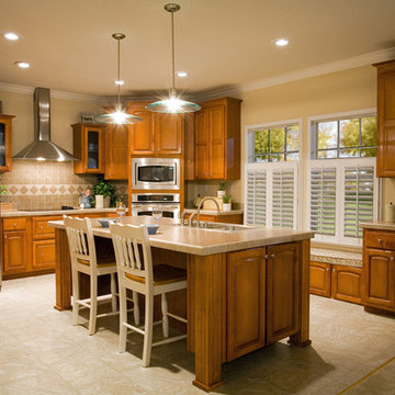 Traditional Kitchen with Stainless Steel Appliances