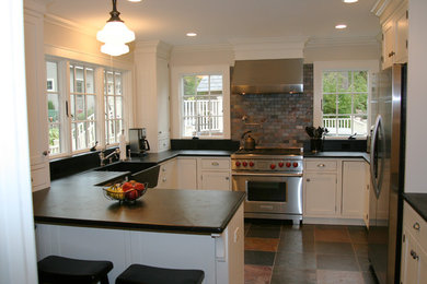 Inspiration for a timeless kitchen remodel in Philadelphia with soapstone countertops