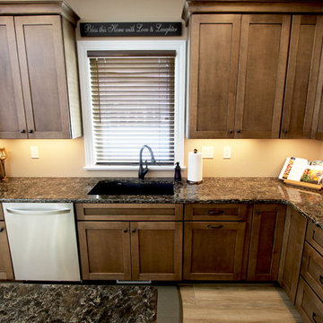Traditional Large Eat In Kitchen with Island ~ Wadsworth, OH