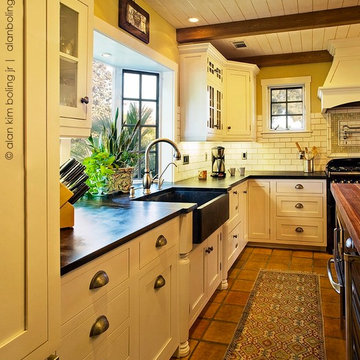 Traditional Luxury Kitchen