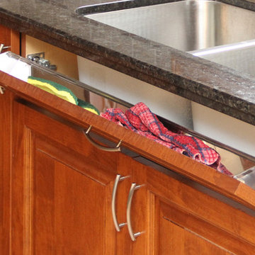 Traditional Maple Kitchen