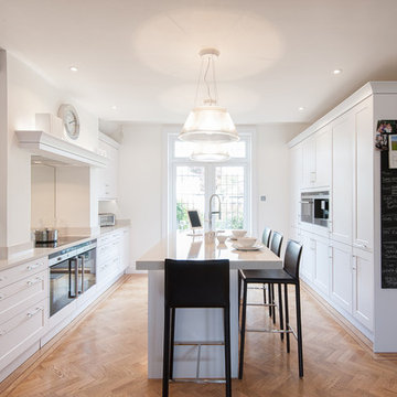 Traditional meets contemporary white kitchen