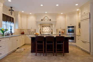 Elegant kitchen photo in Boston