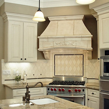 Traditional Off White Cabinetry