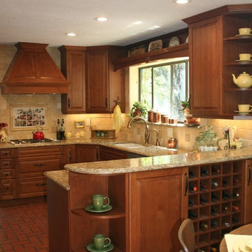 Traditional Old World Kitchen
