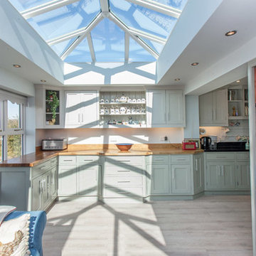 Traditional Shaker kitchen in farm cottage conversion