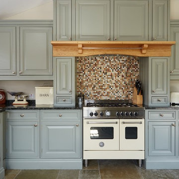 Traditional Shaker Kitchen with Raised and Fielded panels