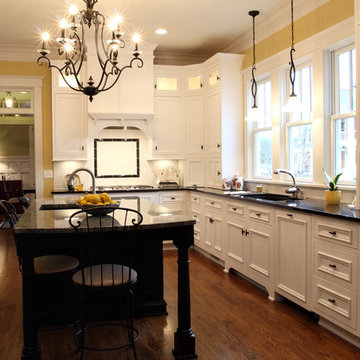 Traditional Southern Kitchen