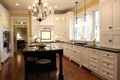 Traditional Southern Kitchen