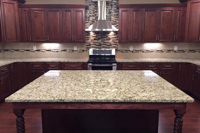 Traditional Style Kitchen Countertops