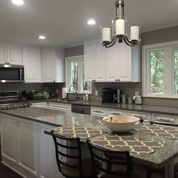 Traditional Style Kitchen Remodel- Gray & White Color Pallet