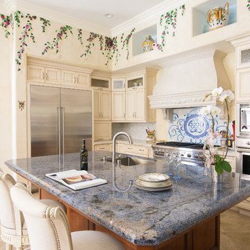 Traditional Tuscan Kitchen