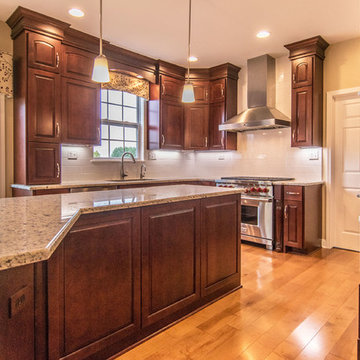 Traditional Warm Tone Kitchen Remodel