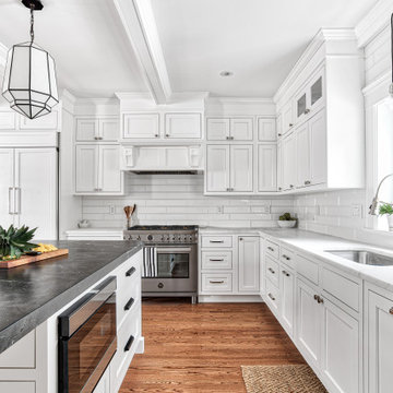Traditional White and Black Kitchen