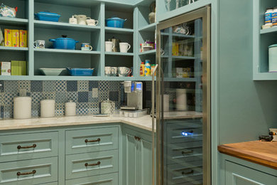 Traditional White Kitchen