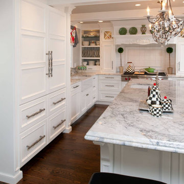Traditional White Painted Kitchen - Cuvee Kitchen Designs