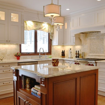 Traditional White Painted Kitchen in Hunterdon County