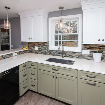 Traditional Yorktowne Two-Toned Kitchen Remodel with Boticelli Quartz top