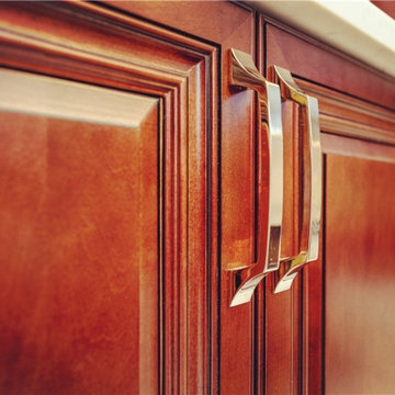 Traditonal Raised Panel Cabinets