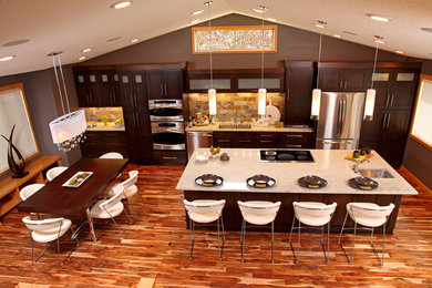 Trendy kitchen photo in Minneapolis