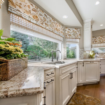 Transitional Kitchen
