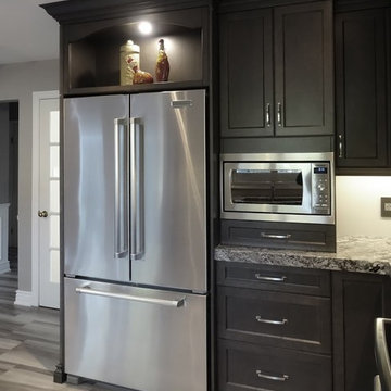 Transitional Kitchen