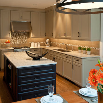 Transitional Kitchen - Danziger Design - Chevy Chase, MD