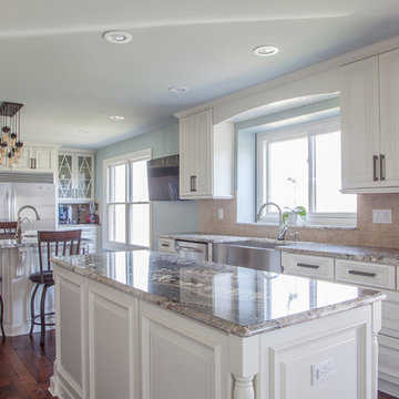 Transitional Kitchen Design - Auburn Hills