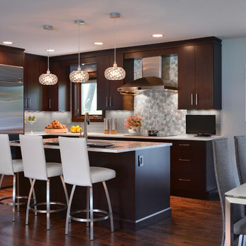 Transitional Kitchen, East Hills, NY