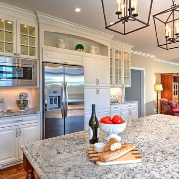 Transitional Kitchen in Hunterdon County, NJ