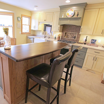 Transitional Kitchen Multicolor Cabinets ~ Wadsworth OH