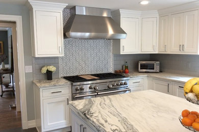 Transitional Kitchen