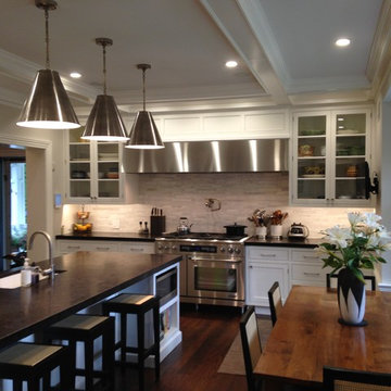 Transitional Kitchen with Stainless Steel Hood