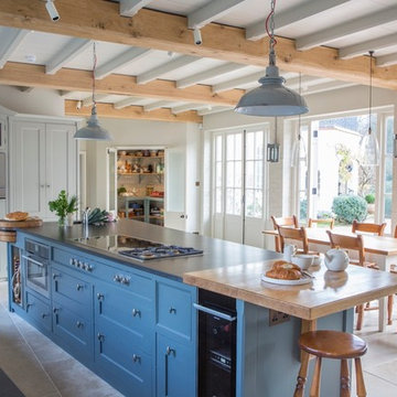 Transitional Style Country Kitchen, Buckinghamshire