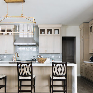 Transitional Suburban Chicago Kitchen