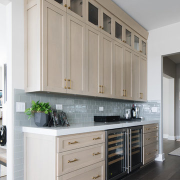 Transitional Suburban Chicago Kitchen