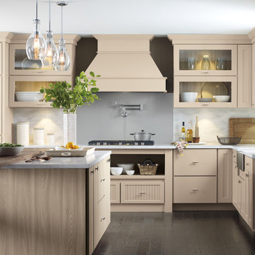 Transitional Two-Tone Kitchen